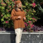 شومیز کریستال و مینی اسکارف